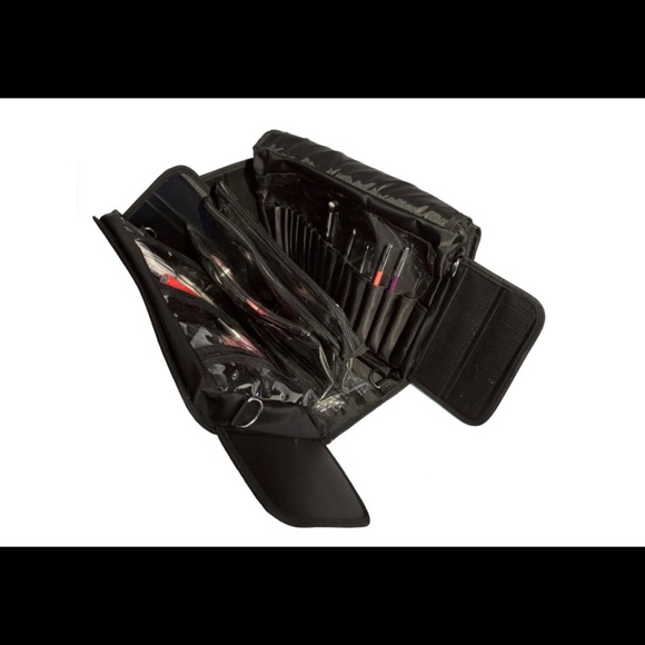 New! Professional make up carrying bag - Picture 3 of 4